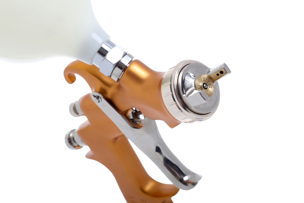 Fast Mover HVLP gravity  feed spray gun with 600cc paint pot. 1.