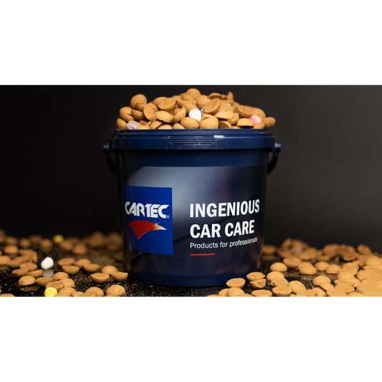 Traditional Dutch Christmas Biscuits & Sweets 